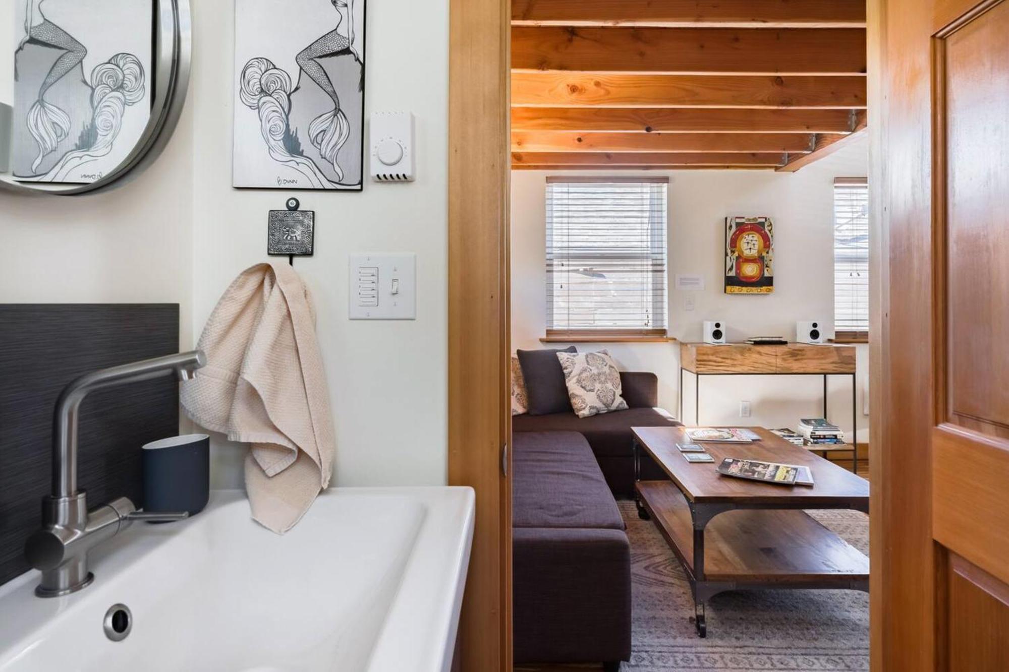 Hotel Blue Door Micro-loft Portland